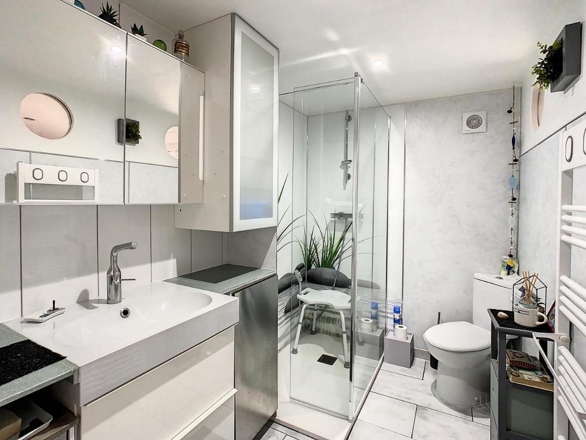 Neptune Apartment Royan Bagian luar foto