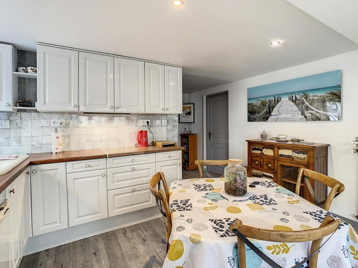 Neptune Apartment Royan Bagian luar foto